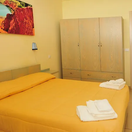 Cala Dei Normanni - Sul Lungomare Bed and Breakfast