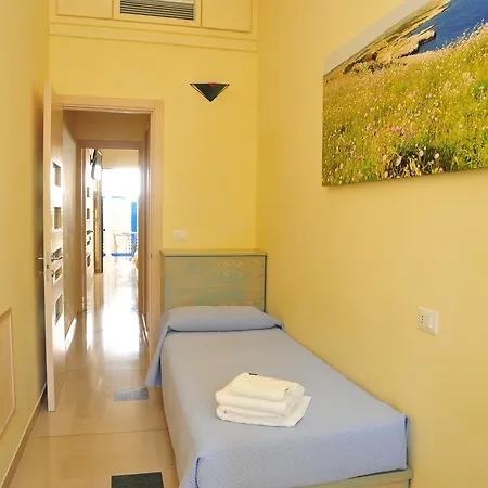 Bed and Breakfast Cala Dei Normanni - Sul Lungomare Οτράντο