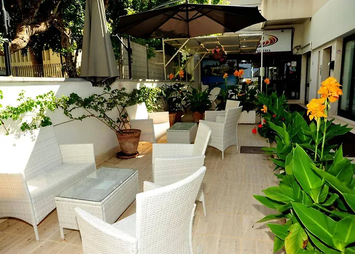 Cala Dei Normanni - Sul Lungomare Bed and breakfast 3*