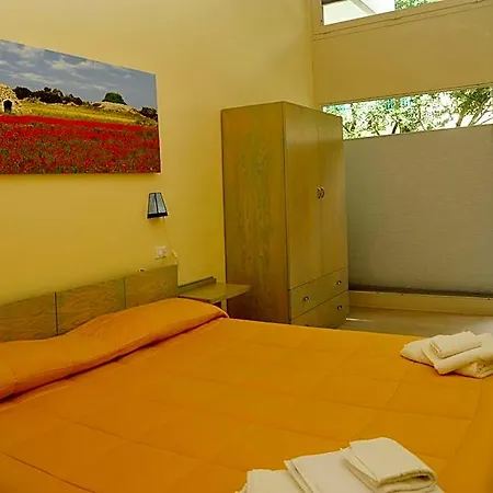 Cala Dei Normanni - Sul Lungomare Frühstückspension 3*
