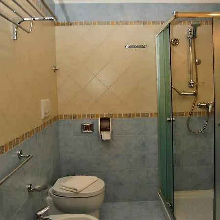 Cala Dei Normanni - Sul Lungomare 住宿加早餐酒店 3*