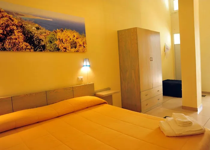 Cala Dei Normanni - Sul Lungomare 3*